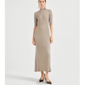 Brunello Cucinelli ���ڷ� ��ġ�ڸ� FW�÷��� ���� ĳ�ù̾� ��ũ ���� ��Ʈ ��ũ�� �̵� �巹�� ���̺��ڷ� ��ġ�ڸ� FW�÷��� ���� ĳ�ù̾� ��ũ ���� ��