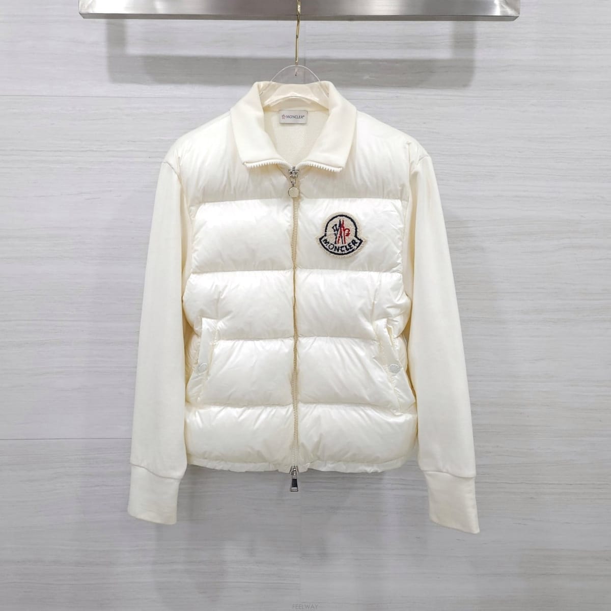 Moncler [������] XS / ��Ŭ���� �ΰ� �е� ��Ʈ ���� ����� 8G00014[������] XS / ��Ŭ���� �ΰ� �е� ��Ʈ ���� ����� 8G00