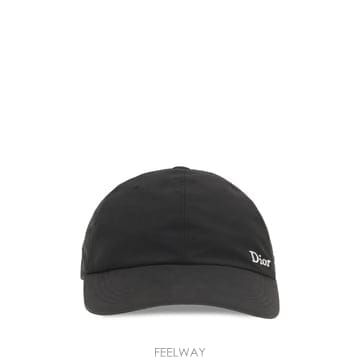 디올 플레이스드 캡