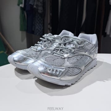 Bottega Veneta (S��/41) / ���װ�����Ÿ ������ ����Ŀ�� �Ź� �ǹ�(S��/41) / ���װ�����Ÿ ������ ����Ŀ�� �Ź� �ǹ�
