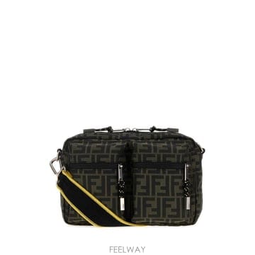 FENDI ��� ī�޶� ���̽� FF ����Ʈ 7VA695B12N F1PR4 B0442260499��� ī�޶� ���̽� FF ����Ʈ 7VA695B12N F1PR4 B0442260