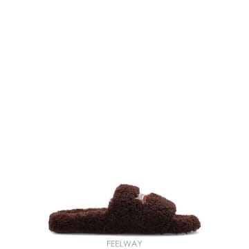 발렌시아가 폴리티컬 로고 퍼리 슬라이드
