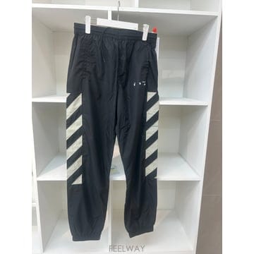 Off White ����ǰ����ȭ��Ʈ ��Ʊ� ���Ϸ� Ʈ�� ������������ǰ����ȭ��Ʈ ��Ʊ� ���Ϸ� Ʈ�� ��������