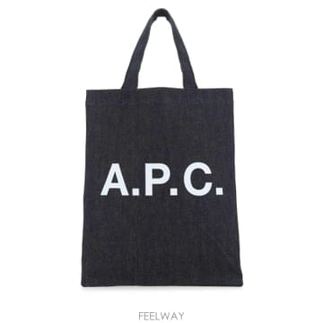 A.P.C. A.P.C ����� �� COCSXM61569 IAI B0441319022A.P.C ����� �� COCSXM61569 IAI B0441319022
