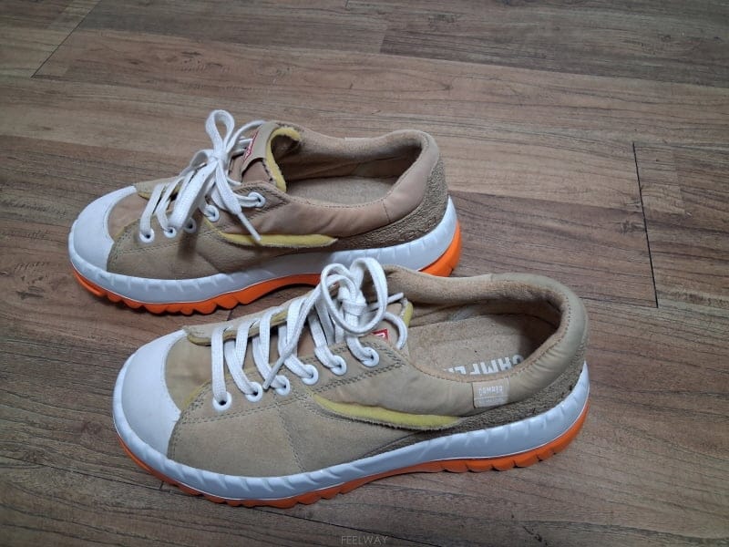 Camper ķ��(CAMPER) �׸���(TEIX) ûŰ ĳ�־� ����Ŀ�� ����245ķ��(CAMPER) �׸���(TEIX) ûŰ ĳ�־� ����Ŀ�� ����245