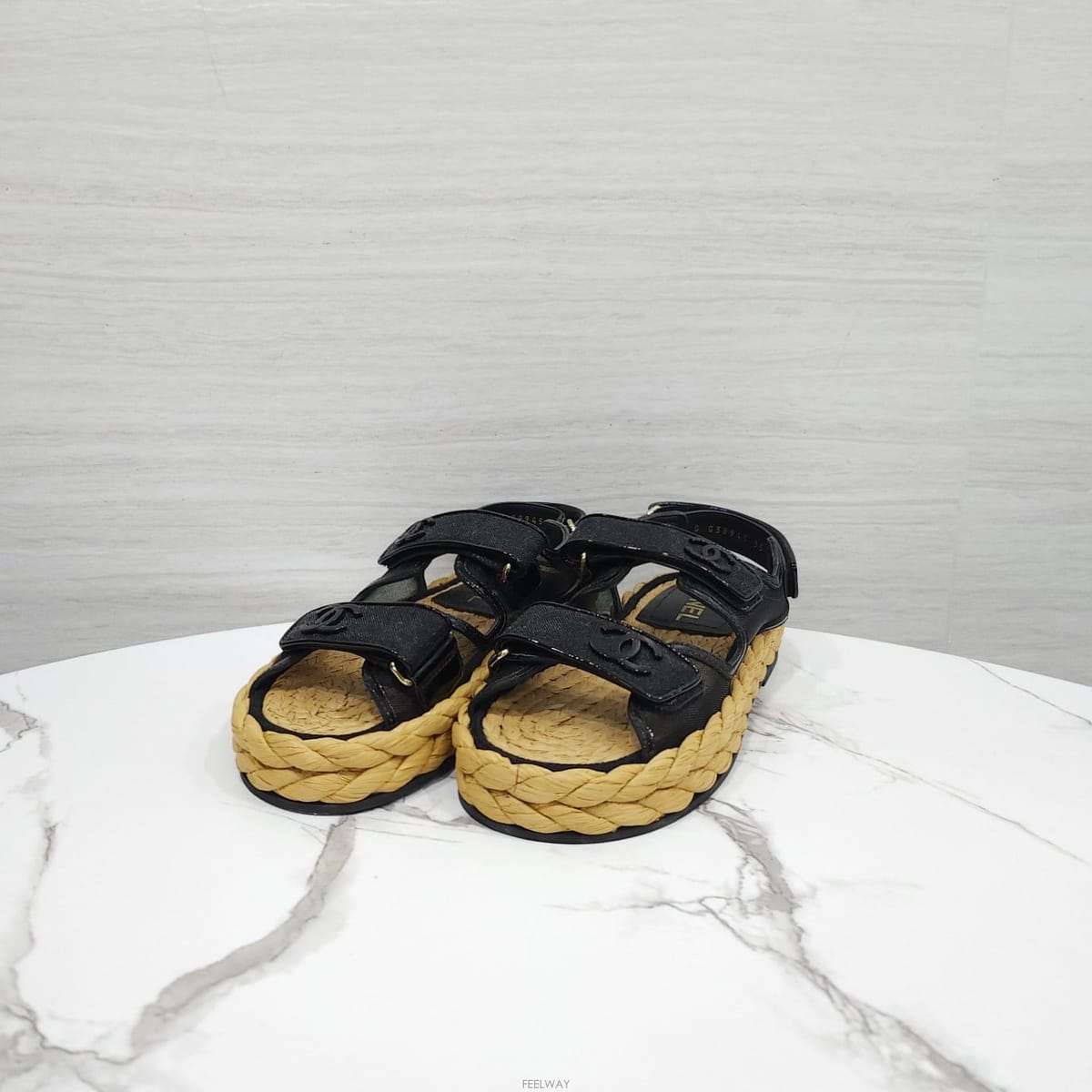 CHANEL [������] (����ǰ) 35 / ���� CC�ΰ� �޽� ��ũ�� ���Ǿ� ���� ���� G38945[������] (����ǰ) 35 / ���� CC�ΰ� �޽� ��ũ�� ���Ǿ� 