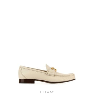 Valentino �ؿ� ������� �߷�Ƽ�� ����ٴ� ���� ���� V�ΰ� �ñ״�ó 6W2S0LM0QCQ 098�ؿ� ������� �߷�Ƽ�� ����ٴ� ���� ���� V�ΰ� �ñ״�