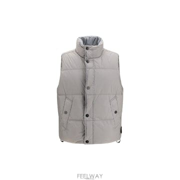 Stone Island 26FW ũ��Ŭ���� �е����� L2S15 G100010 S0A23 V006026FW ũ��Ŭ���� �е����� L2S15 G100010 S0A23 V0060