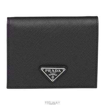 PRADA 26FW ����� �ﰢ�ΰ� ���� ������ 1MV204 QHH F063226FW ����� �ﰢ�ΰ� ���� ������ 1MV204 QHH F0632