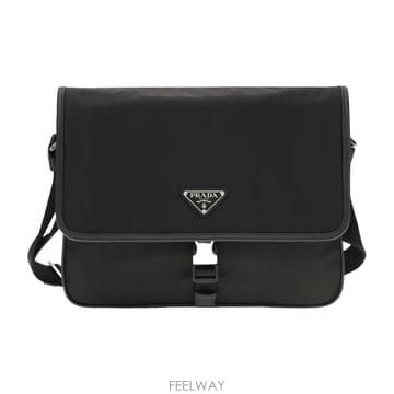 PRADA 26SS ����� �����Ϸ� ũ�ν��� 2VD087 2DMH F000226SS ����� �����Ϸ� ũ�ν��� 2VD087 2DMH F0002