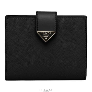 PRADA 26FW ����� ���ǾƳ� ������ 1MV204 2DYG F000226FW ����� ���ǾƳ� ������ 1MV204 2DYG F0002