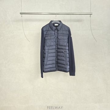Moncler ��Ŭ���� ���̺� ���� ����� Ʈ���� M��Ŭ���� ���̺� ���� ����� Ʈ���� M