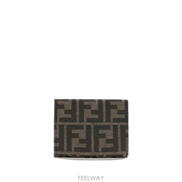 FENDI �δ��� FENDI ��� ���� ī�� �����δ��� FENDI ��� ���� ī�� ����