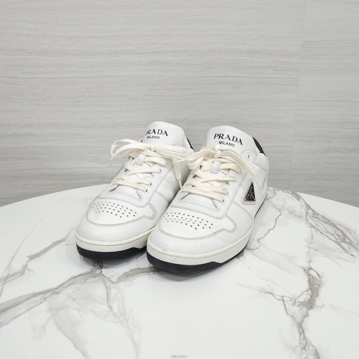 PRADA [������] 8 / ����� ȭ��Ʈ ������ �ٿ�Ÿ�� ���� ����Ŀ�� 2EE364[������] 8 / ����� ȭ��Ʈ ������ �ٿ�Ÿ�� ���� ����Ŀ