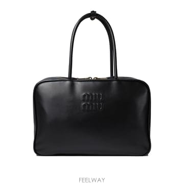 미우미우 보 핸드백