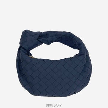 26SS 보테가베네타 Purse passepartout Jodie 미니 in nappa with woven