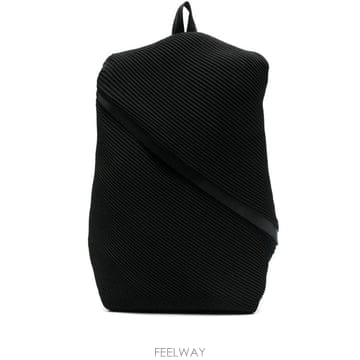 플리츠 플리즈 이세이 미야케 바이어스 플리츠 백팩 PP69AG501 15BLACK TP979707491