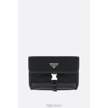 PRADA [E32]����� 2ZH1082DMHF0002 ���� �̴Ϲ� ũ�ν��� PRADA Re nylon smartpho[E32]����� 2ZH1082DMHF0002 ���� �̴Ϲ� ũ�ν��� PRADA