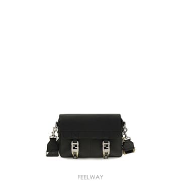 FENDI [K68]��� 7VA697B12G F0QA1 ���� ũ�ν��� ����� �޽����� Flow Romano leathe[K68]��� 7VA697B12G F0QA1 ���� ũ�ν��� ����� �޽���