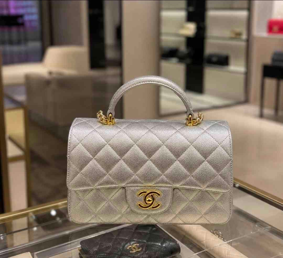 CHANEL [26��8��]���� ���̴� ž�ڵ� ĳ��� �ǹ� ���墽��������Ǯ��[26��8��]���� ���̴� ž�ڵ� ĳ��� �ǹ� ���弱������Ǯ