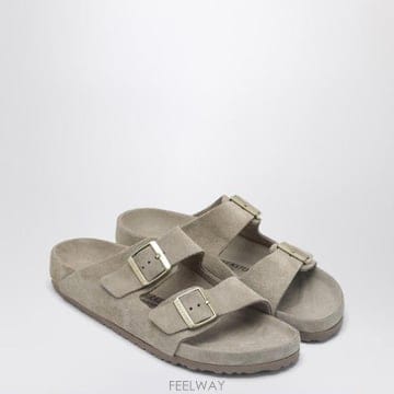 Birkenstock 26SS BIRKENSTOCK Arizona slide in taupe suede ���� 1018443SUEA26SS BIRKENSTOCK Arizona slide in taupe suede ���� 101
