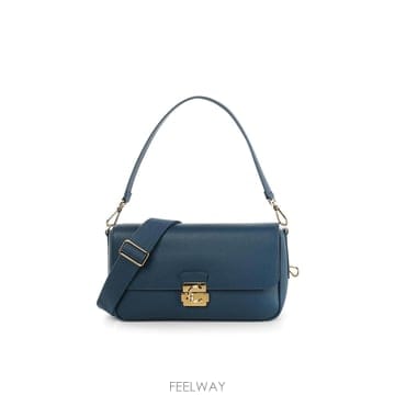 | Other Brand | 26SS COCCINELLE ���� ��� �� E1U4K120101B27 TP57748091526SS COCCINELLE ���� ��� �� E1U4K120101B27 TP57748091