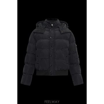Balmain 26FW Balmain Insulated ���� with a detachable �ĵ� HH1TP190XM28026FW Balmain Insulated ���� with a detachable �ĵ� HH1