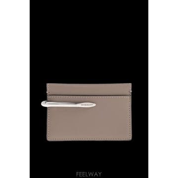 Givenchy 26SS Givenchy ���� ī�� Ȧ�� BB60QDB2DB281 TP57797363526SS Givenchy ���� ī�� Ȧ�� BB60QDB2DB281 TP577973635