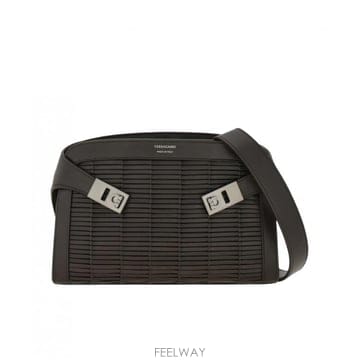 Ferragamo 26FW ����䷹ ��󰡸� ���� messenger �� 241921793513 TP57798149626FW ����䷹ ��󰡸� ���� messenger �� 241921793513 