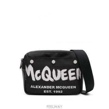 Alexander Mcqueen 24FW �˷���� ���� ���� nylon ũ�ν��ٵ� �� 7917721AAS31095 TP57798745024FW �˷���� ���� ���� nylon ũ�ν��ٵ� �� 7917721AAS