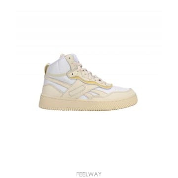 | Other Brand | 21FW Reebok ���� ����Ŀ�� 21PFY2468LEATHERPAPERWHIT TP57798740221FW Reebok ���� ����Ŀ�� 21PFY2468LEATHERPAPERWHIT TP