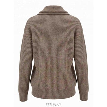 Brunello Cucinelli 26FW ���ڷ� ��ġ�ڸ� ĳ�ù̾� ������ M12750802C077 TP58032163626FW ���ڷ� ��ġ�ڸ� ĳ�ù̾� ������ M12750802C077 T