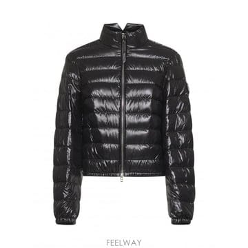 Moncler 26SS Moncler 4 MONCLER EDWARD ENNINFUL K24031A00004M652599926SS Moncler 4 MONCLER EDWARD ENNINFUL K24031A00004M65