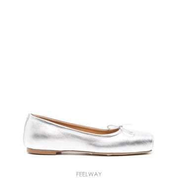 | Other Brand | 24FW Aeyde GABRIELLA LAMINATED NAPPA ���� A11FLGBRS08FL26SS24924FW Aeyde GABRIELLA LAMINATED NAPPA ���� A11FLGBRS08F
