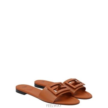 Fendi SLIDE IN 가죽 8R8136AE7TF1C4R TP578897360