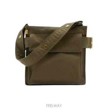 Burberry 25FW Burberry ���� messenger �� 80918051 TP57936402125FW Burberry ���� messenger �� 80918051 TP579364021