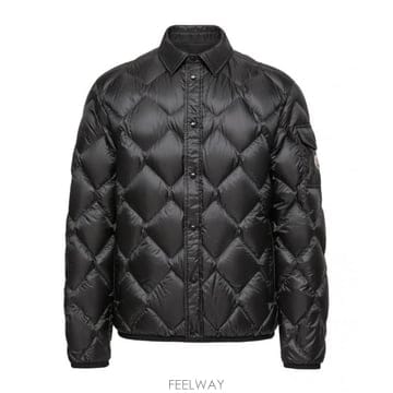 Moncler 26SS Moncler ���� �ٿ� ���� L10911G00006597XQ999 TP57851245026SS Moncler ���� �ٿ� ���� L10911G00006597XQ999 TP578