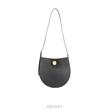 | Other Brand | 26SS ���ǽ����׶� ���� ��� �� MARWBAG010BLACK TP57897696126SS ���ǽ����׶� ���� ��� �� MARWBAG010BLACK TP57897