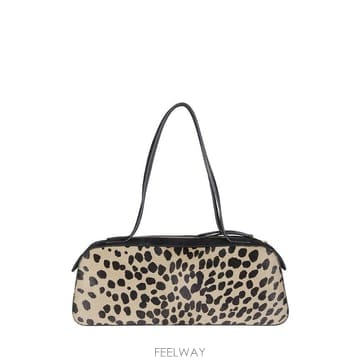 Khaite 25FW Khaite Simona ���� �� H2040979836 TP57889517125FW Khaite Simona ���� �� H2040979836 TP578895171
