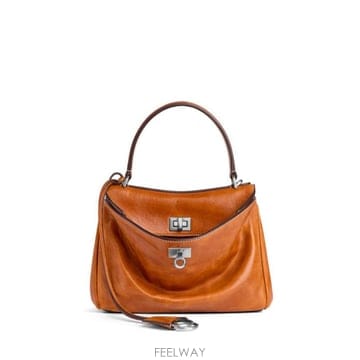 Balenciaga 26SS Balenciaga RODEO ž �ڵ� 8437122ABP72753 TP57880678026SS Balenciaga RODEO ž �ڵ� 8437122ABP72753 TP578806