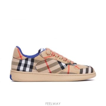 Burberry 26FW Burberry ����Ŀ�� 8095372B9368 TP57840101726FW Burberry ����Ŀ�� 8095372B9368 TP578401017