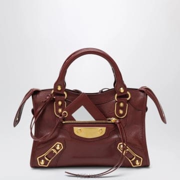 Balenciaga 26FW Balenciaga ��Ƽ �� with H��les �� ��� Strap A002VV2ACPO6259 T26FW Balenciaga ��Ƽ �� with H��les �� ��� Strap A002