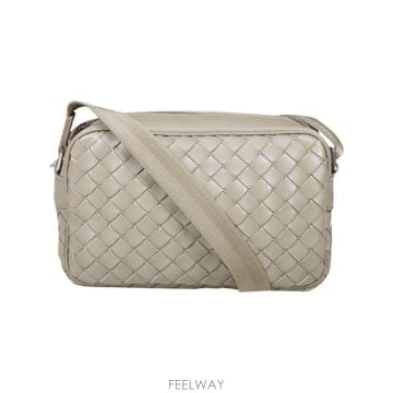 Bottega Veneta 23FW ���װ�����Ÿ  Ŭ���� Hidrology ����  ��� �� 710048V2E421511 TP57840923FW ���װ�����Ÿ  Ŭ���� Hidrology ����  ��� �� 7100