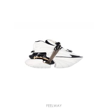 Balmain 25FW Balmain Balmain ����Ŀ�� ȭ��Ʈ DN1VF724KWGBGAD TP57924906225FW Balmain Balmain ����Ŀ�� ȭ��Ʈ DN1VF724KWGBGAD T