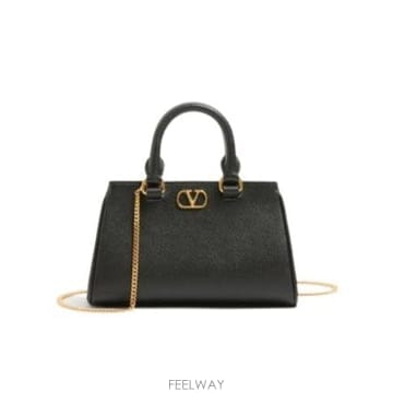 Valentino 26FW Valentino ���� �ڵ�� WP0BA9SNP0NO TP57850204526FW Valentino ���� �ڵ�� WP0BA9SNP0NO TP578502045