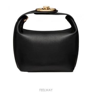 Valentino 24FW Valentino ���� �ڵ�� WP0AD7ZFJ0NO TP57850682524FW Valentino ���� �ڵ�� WP0AD7ZFJ0NO TP578506825