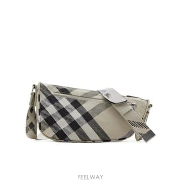 Burberry 24FW Burberry ���� messenger �� 80893021 TP57749024724FW Burberry ���� messenger �� 80893021 TP577490247