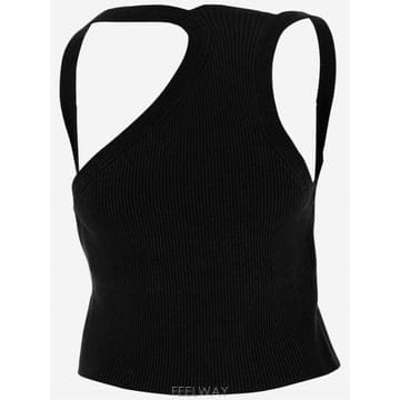 Jacquemus 23FW ��ũ���� Maille Ascu asymmetric cropped ž in ���� 213KN00923323FW ��ũ���� Maille Ascu asymmetric cropped ž in ��