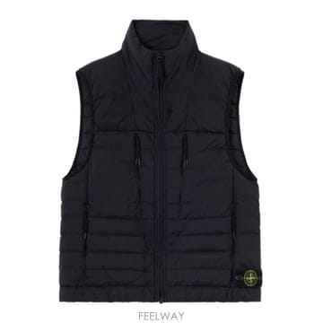 Stone Island 26FW ������Ϸ��� ����Ʈ   ���̺� ���� L2S15G100011S0183V0020 TP57703082526FW ������Ϸ��� ����Ʈ   ���̺� ���� L2S15G100011S01