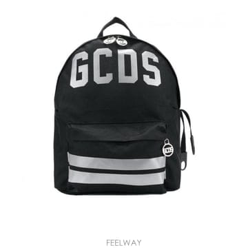 GCDS 19SS GCDS ���� ���� CC94U01001502 TP57818901719SS GCDS ���� ���� CC94U01001502 TP578189017